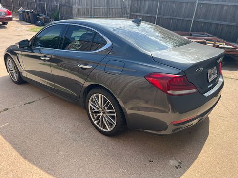 Used 2020 Genesis G70 2.0T AWD/4WD image 6