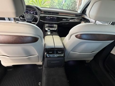 Used 2024 Audi A8 L 3.0T AWD/4WD image 14