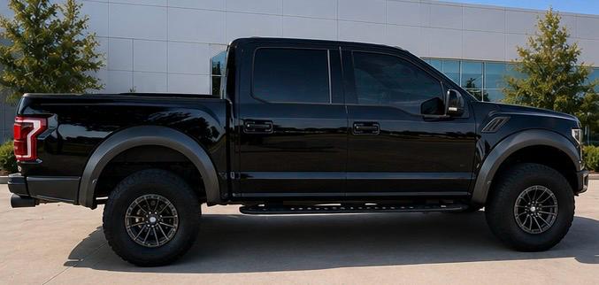 Used 2019 Ford F150 Raptor w/ Equipment Group 802A Luxury AWD/4WD image 6