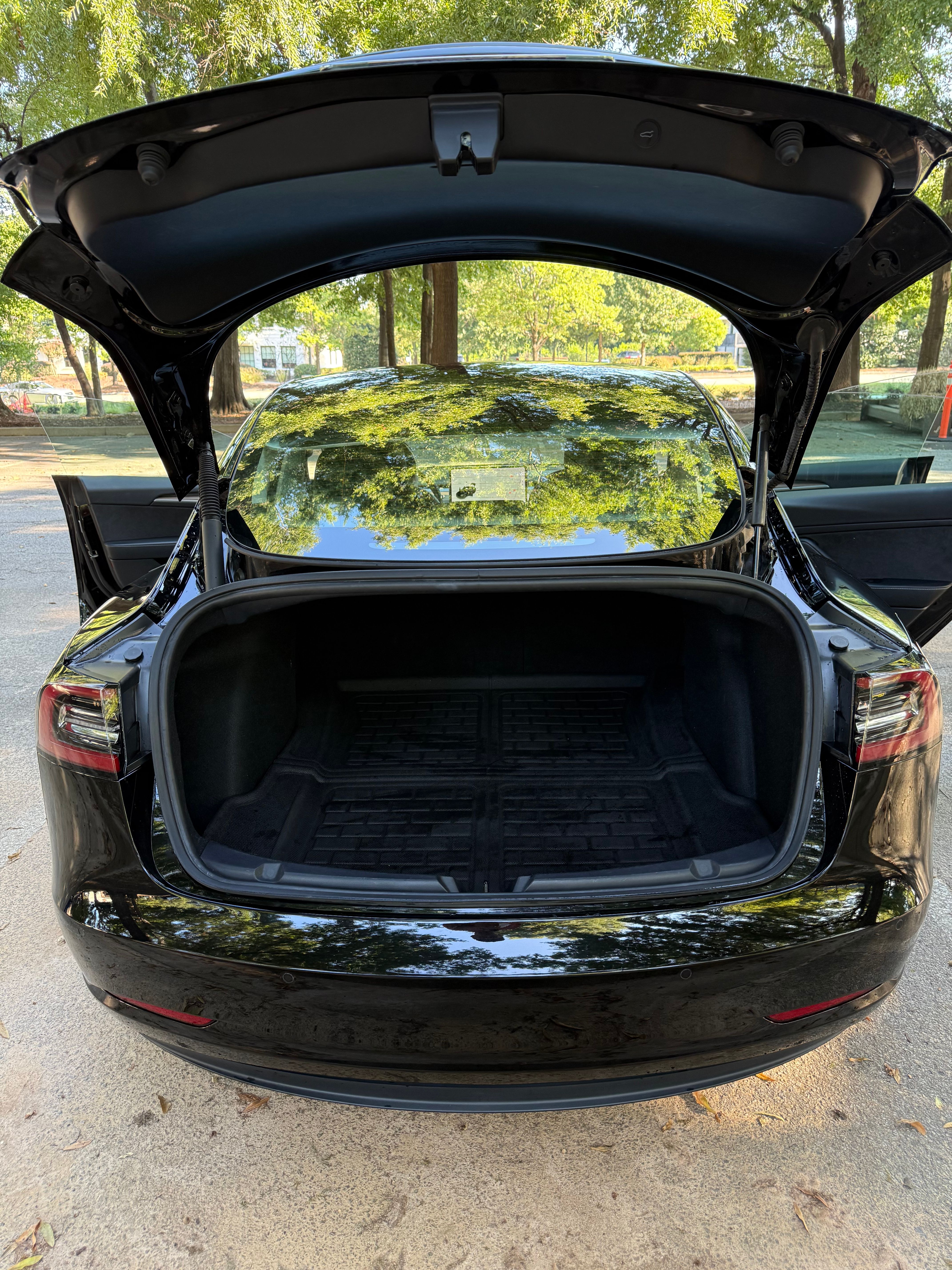 Used 2022 Tesla Model 3 Long Range AWD/4WD image 20
