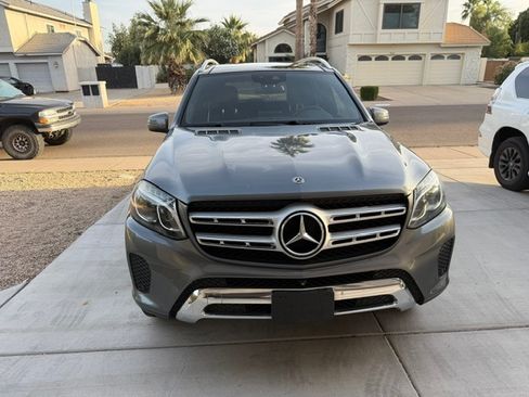 Used 2019 Mercedes-Benz GLS 450 450 4MATIC Sport Utility 4D image 4