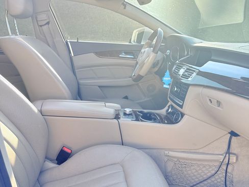 Used 2012 Mercedes-Benz CLS 550 image 6