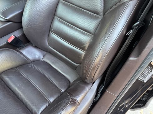 Used 2011 Porsche Cayenne Turbo image 15