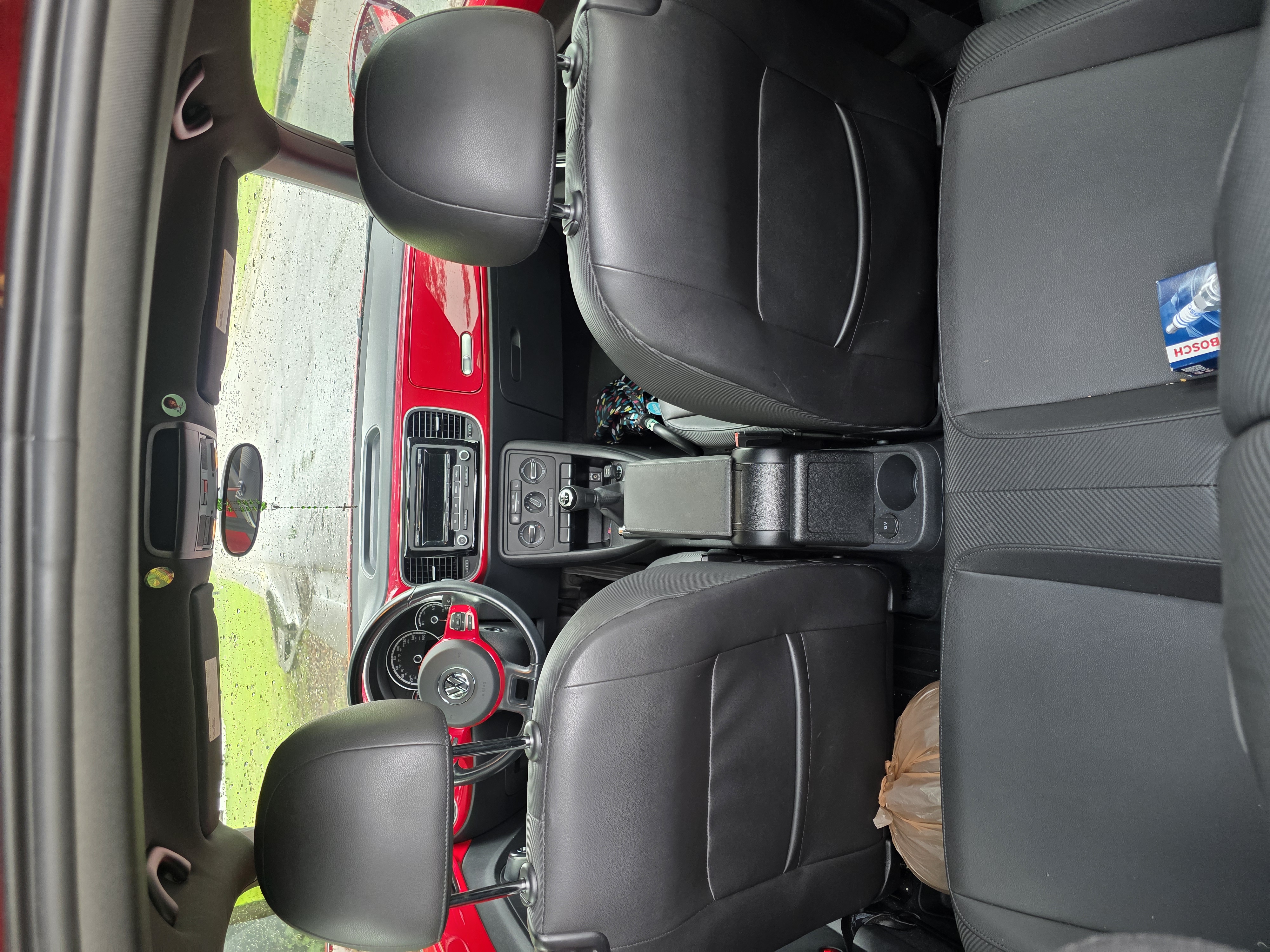 Used 2014 Volkswagen Beetle 2.5 FWD image 6