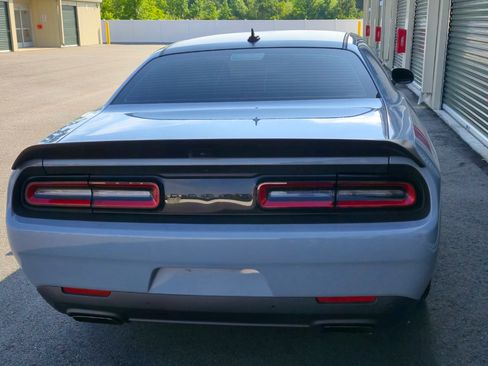 Used 2022 Dodge Challenger SRT Hellcat w/ Plus Package image 5