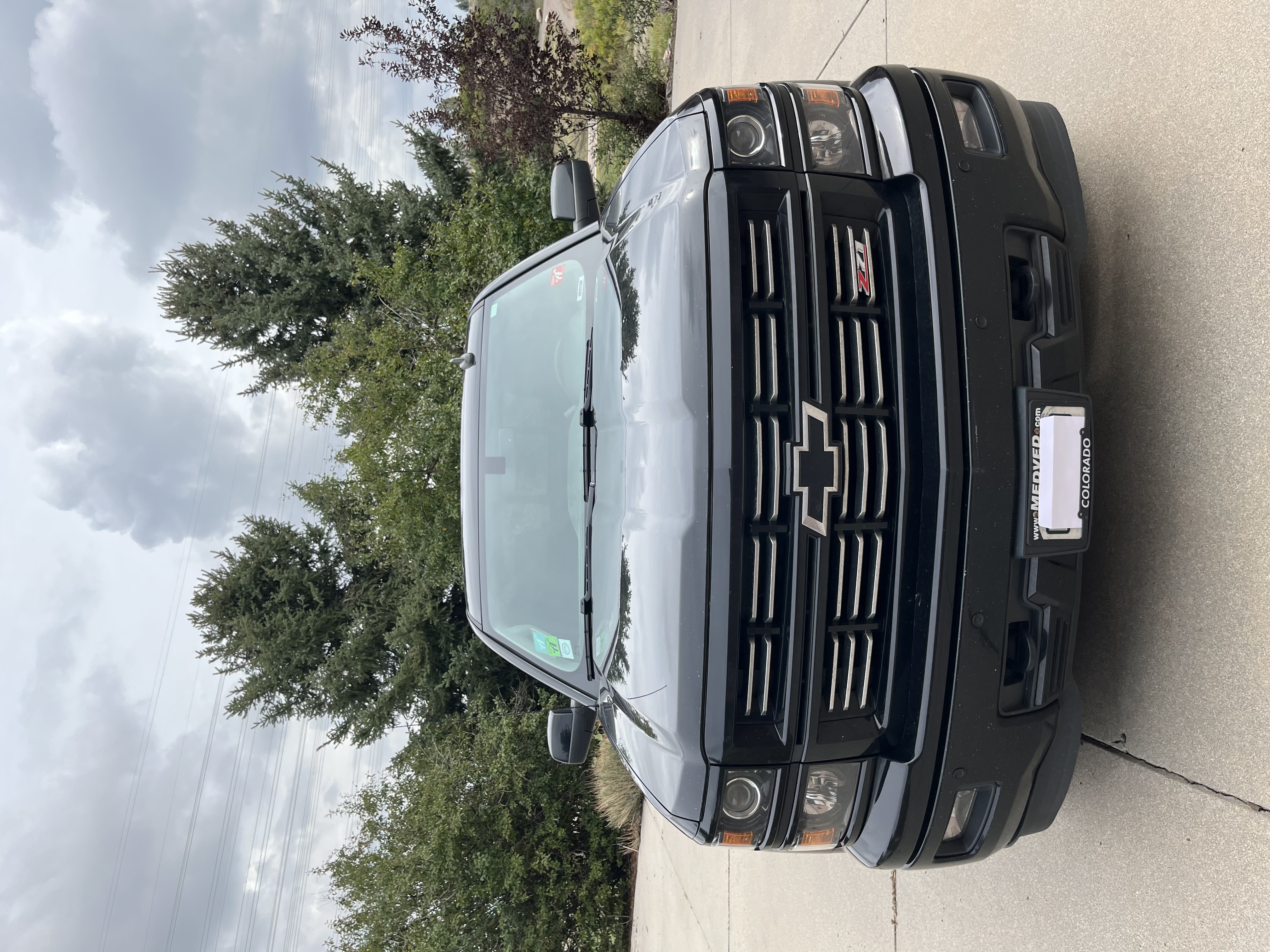 Used 2015 Chevrolet Silverado 1500 LTZ Z71 w/ Midnight Edition AWD/4WD image 5