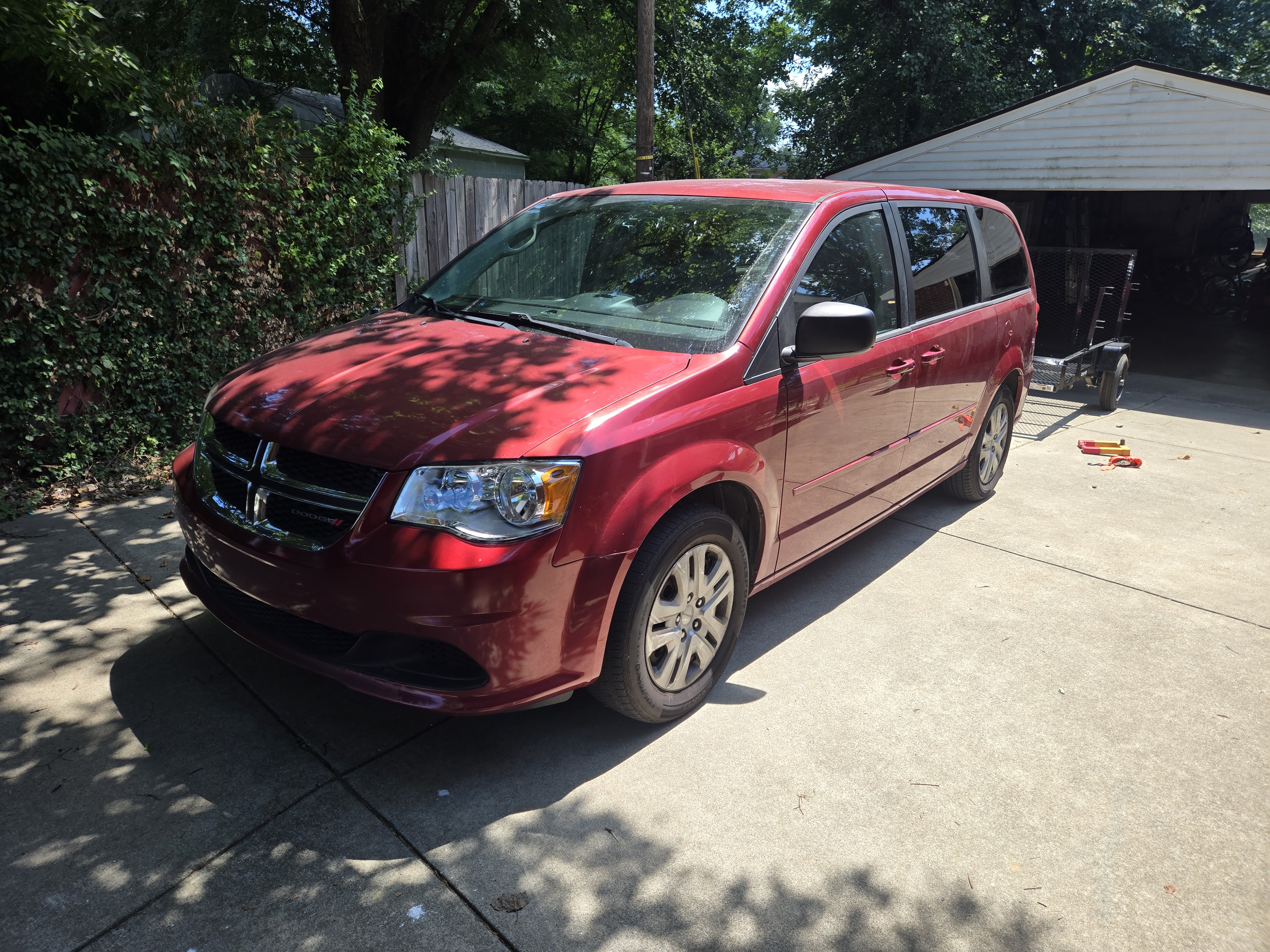 Used 2014 Dodge Grand Caravan SE w/ Quick Order Package 29E SE FWD image 5