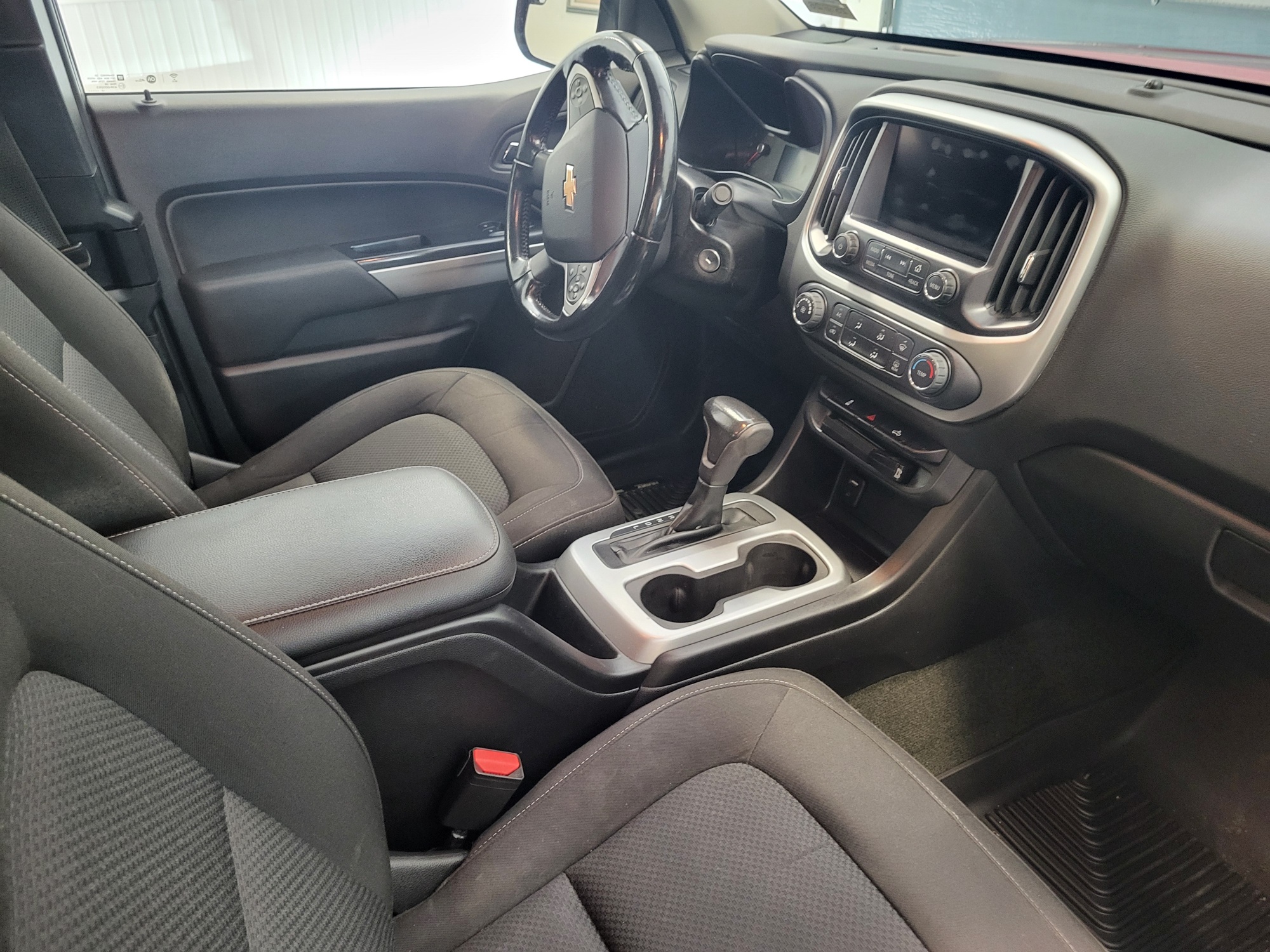 Used 2018 Chevrolet Colorado LT w/ LT Convenience Package AWD/4WD image 9