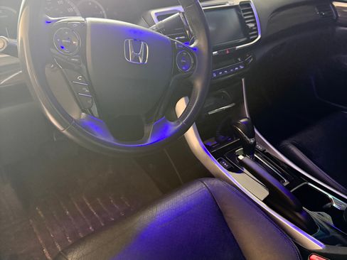 Used 2016 Honda Accord EX-L image 5