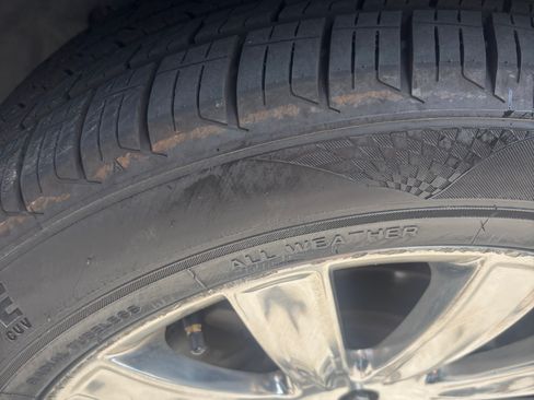 Used 2011 Lincoln MKX 2WD w/ 102A Rapid Spec Order Code image 4