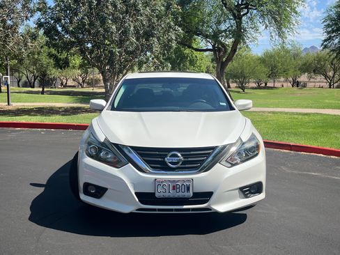 Used 2017 Nissan Altima 2.5 SR FWD image 20