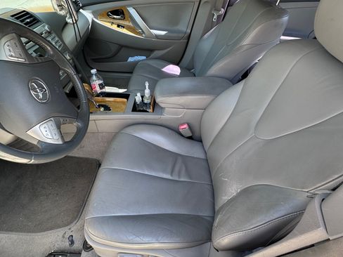 Used 2007 Toyota Camry XLE FWD image 5