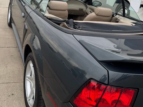 Used 1999 Ford Mustang GT image 11