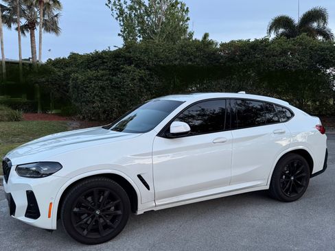 Used 2023 BMW X4 xDrive30i w/ M Sport Package image 13