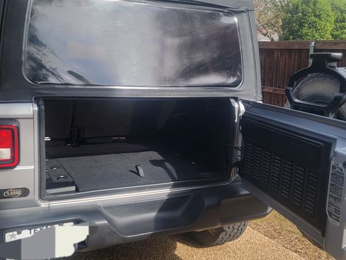 Used 2018 Jeep Wrangler Unlimited Sport S image 6