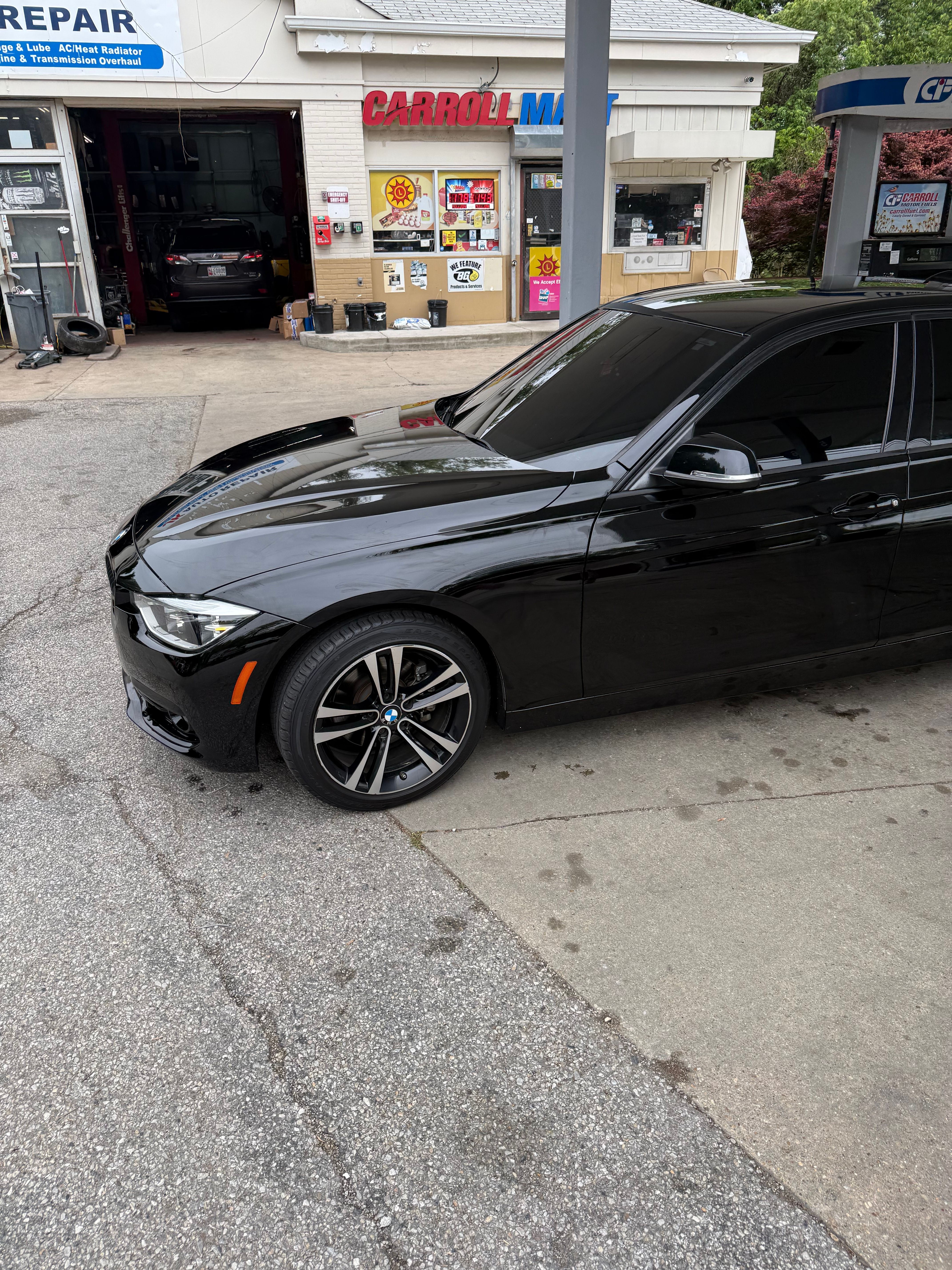Used 2018 BMW 330i Sedan RWD image 12