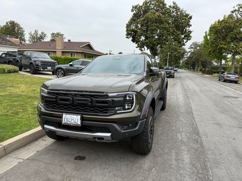 Used 2025 Ford Ranger Raptor image 6