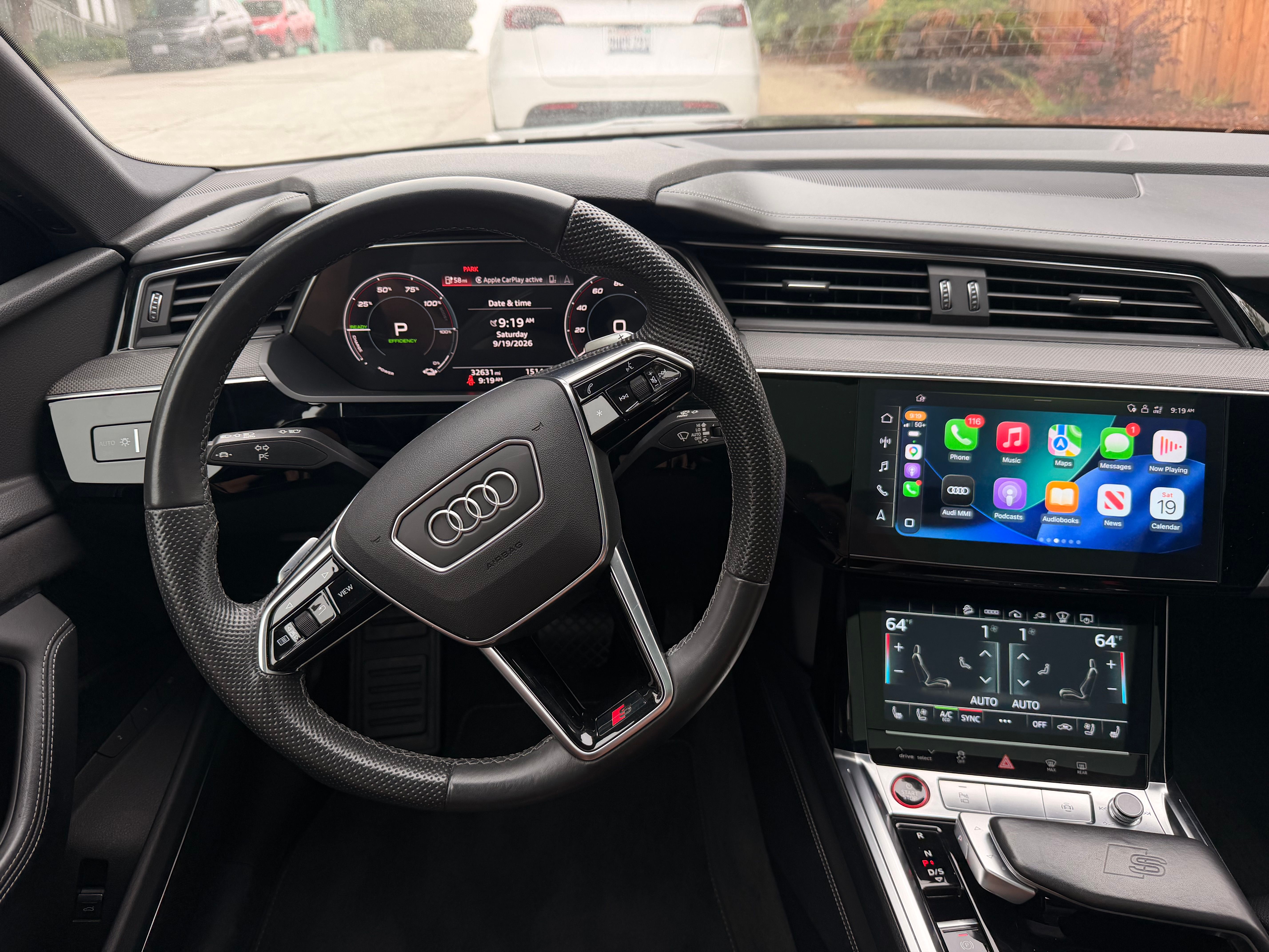Used 2022 Audi e-tron S Prestige w/ Prestige Package AWD/4WD image 12