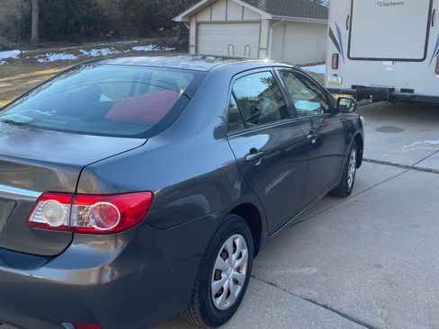 Used 2012 Toyota Corolla L image 6