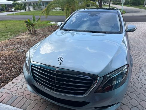 Used 2017 Mercedes-Benz S 550 Sedan image 8