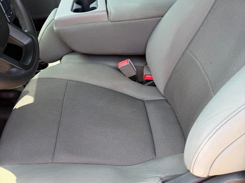 Used 2018 Ford F150 XL w/ Equipment Group 101A Mid RWD image 8