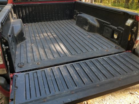 Used 2015 Toyota Tacoma Pickup 4D 6 ft image 18