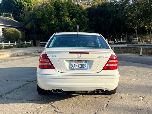 Used 2005 Mercedes-Benz C 55 AMG Sedan image 13