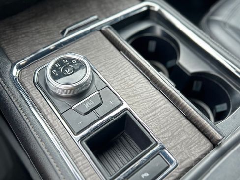 Used 2021 Ford Expedition Max Limited RWD image 11