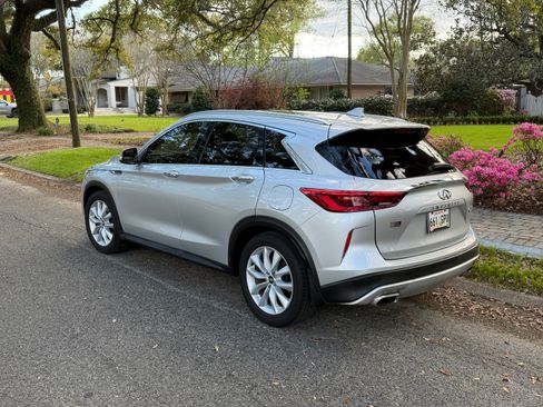 Used 2019 INFINITI QX50 Luxe image 4