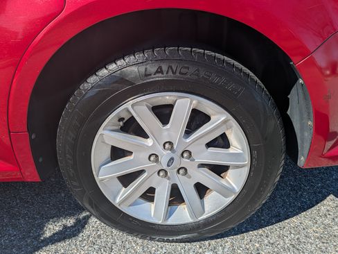 Used 2010 Ford Flex SEL image 9