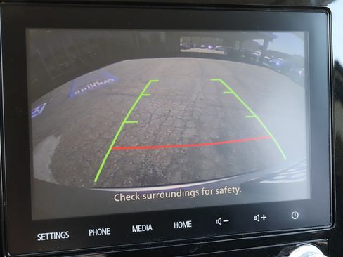 Used 2020 Mitsubishi Outlander SE image 12