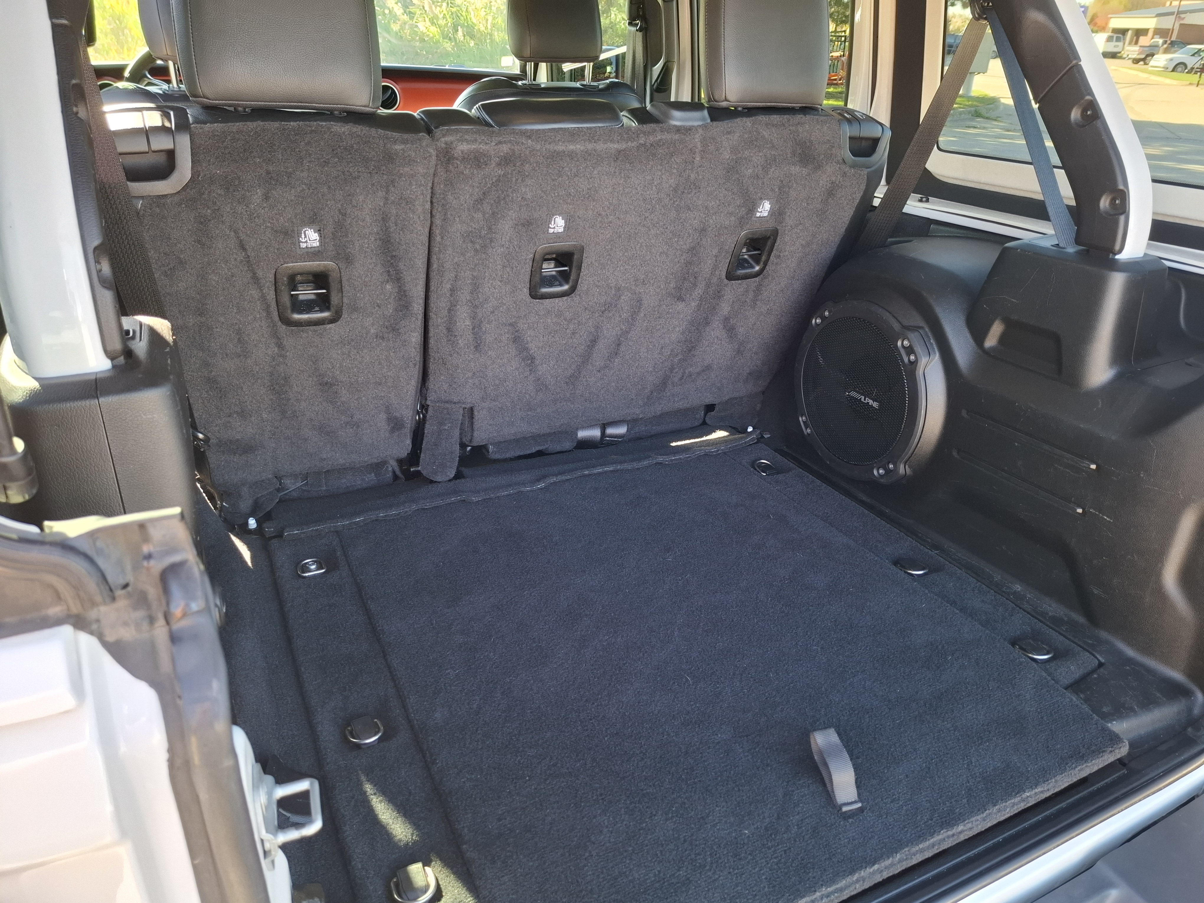 Used 2018 Jeep Wrangler Unlimited Rubicon AWD/4WD image 10