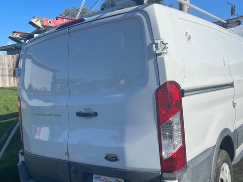 Used 2017 Ford Transit 250 130 Low Roof w/ Interior Upgrade Package image 4