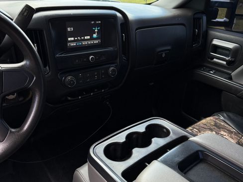 Used 2018 GMC Sierra 1500 2WD Double Cab image 13