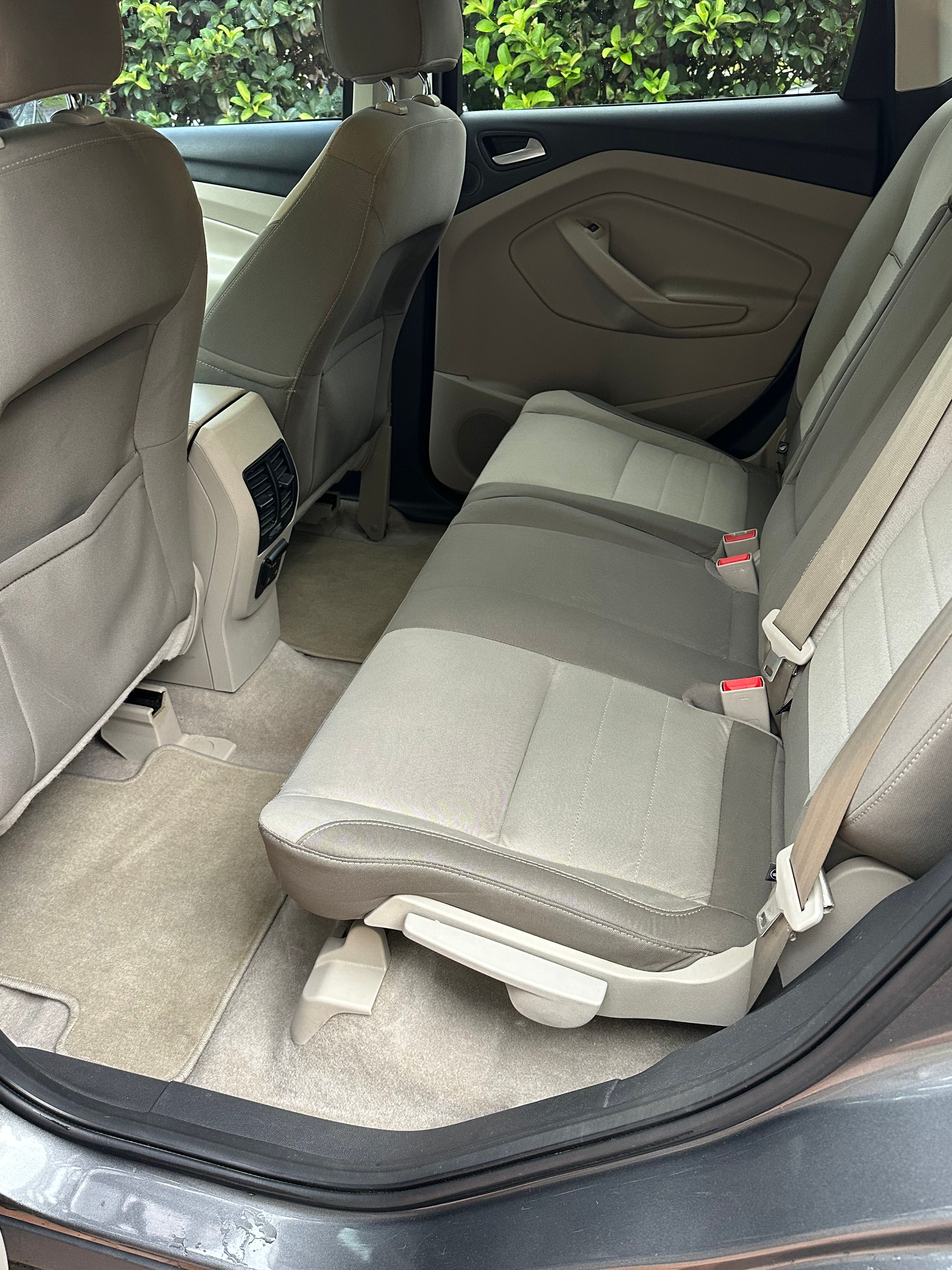 Used 2014 Ford Escape SE w/ Equipment Group 201A FWD image 11