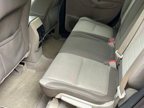 Used 2014 Ford Escape SE w/ Equipment Group 201A FWD image 11