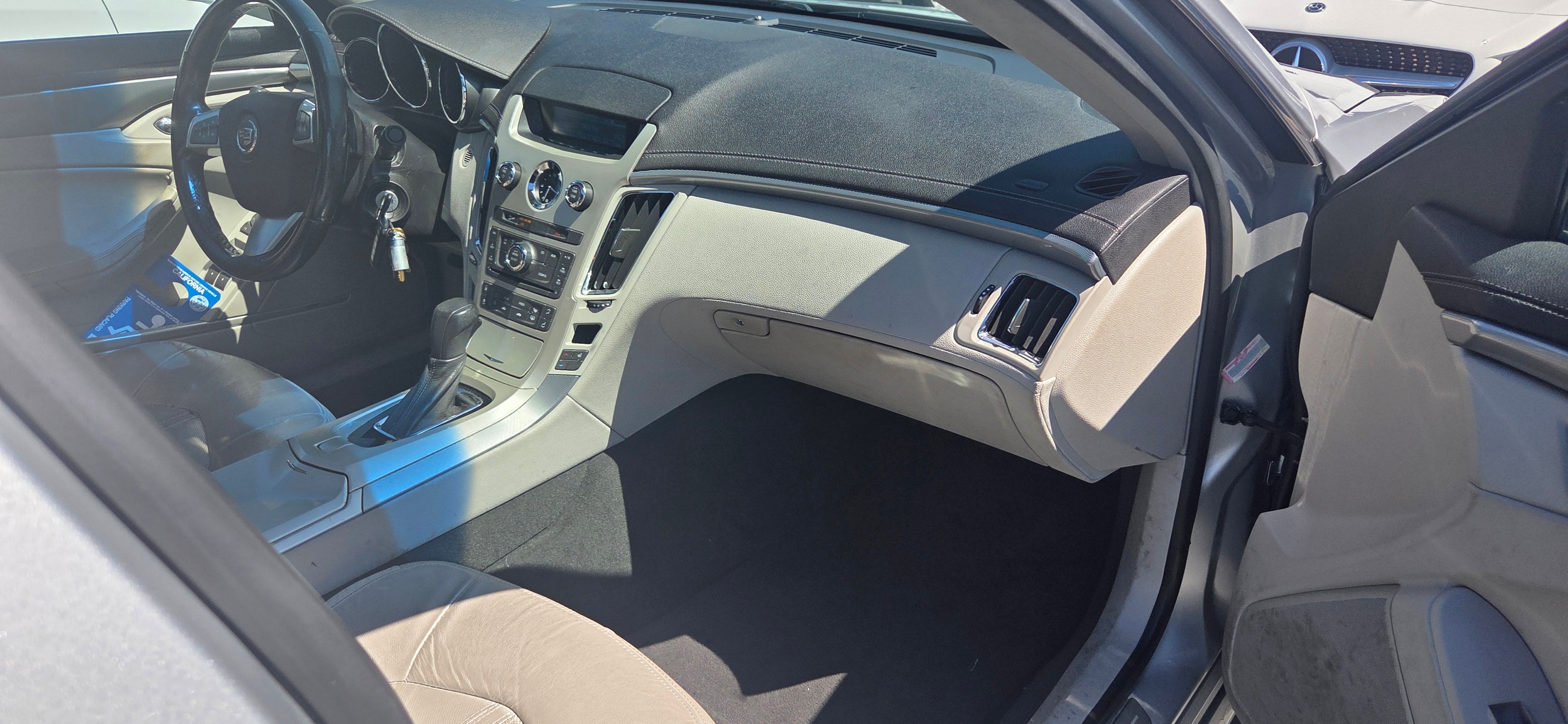 Used 2013 Cadillac CTS Luxury RWD image 8