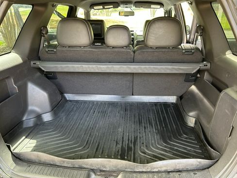 Used 2010 Ford Escape Limited image 15