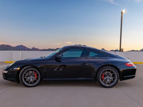 Used 2007 Porsche 911 Carrera S image 2