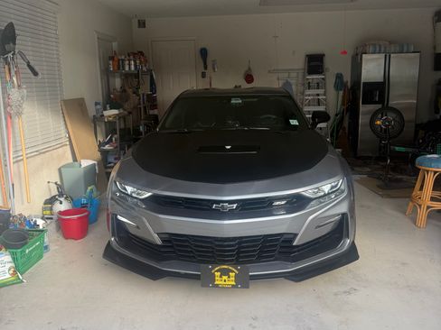 Used 2022 Chevrolet Camaro SS RWD image 19