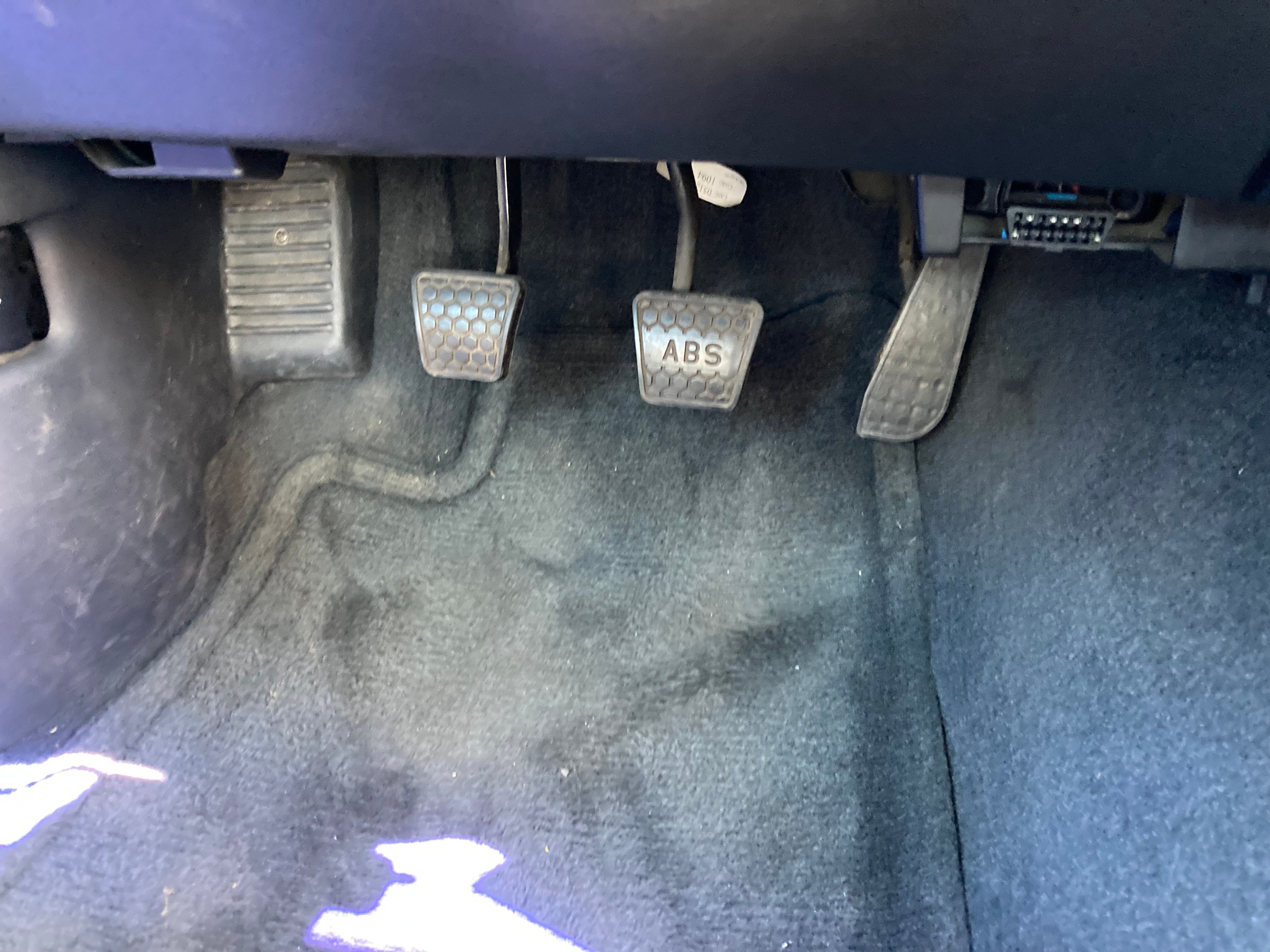 Used 1996 Chevrolet Camaro Z28 RWD image 9
