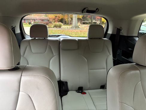 Used 2021 Kia Telluride EX w/ EX Premium Package image 10