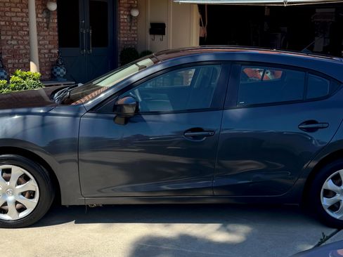 Used 2015 MAZDA MAZDA3 i Sport image 6