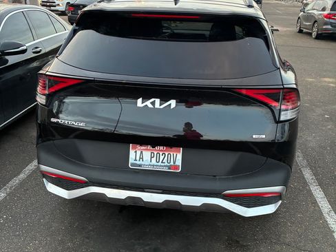 Used 2025 Kia Sportage EX w/ EX Premium Package image 6