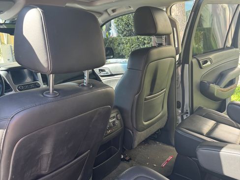 Used 2015 Chevrolet Tahoe LTZ image 3