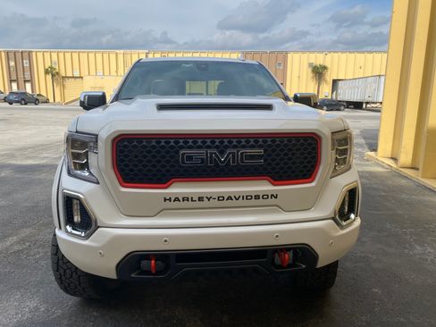 Used 2021 GMC Sierra 1500 SLT w/ SLT Premium Plus Package AWD/4WD image 5