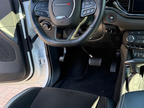 Used 2025 Dodge Durango R/T image 14