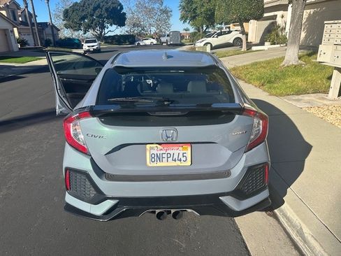 Used 2019 Honda Civic Sport image 5