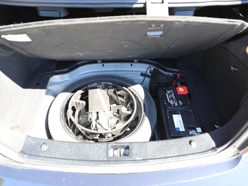 Used 2010 Mercedes-Benz C 63 AMG C 63 AMG Sedan 4D image 21