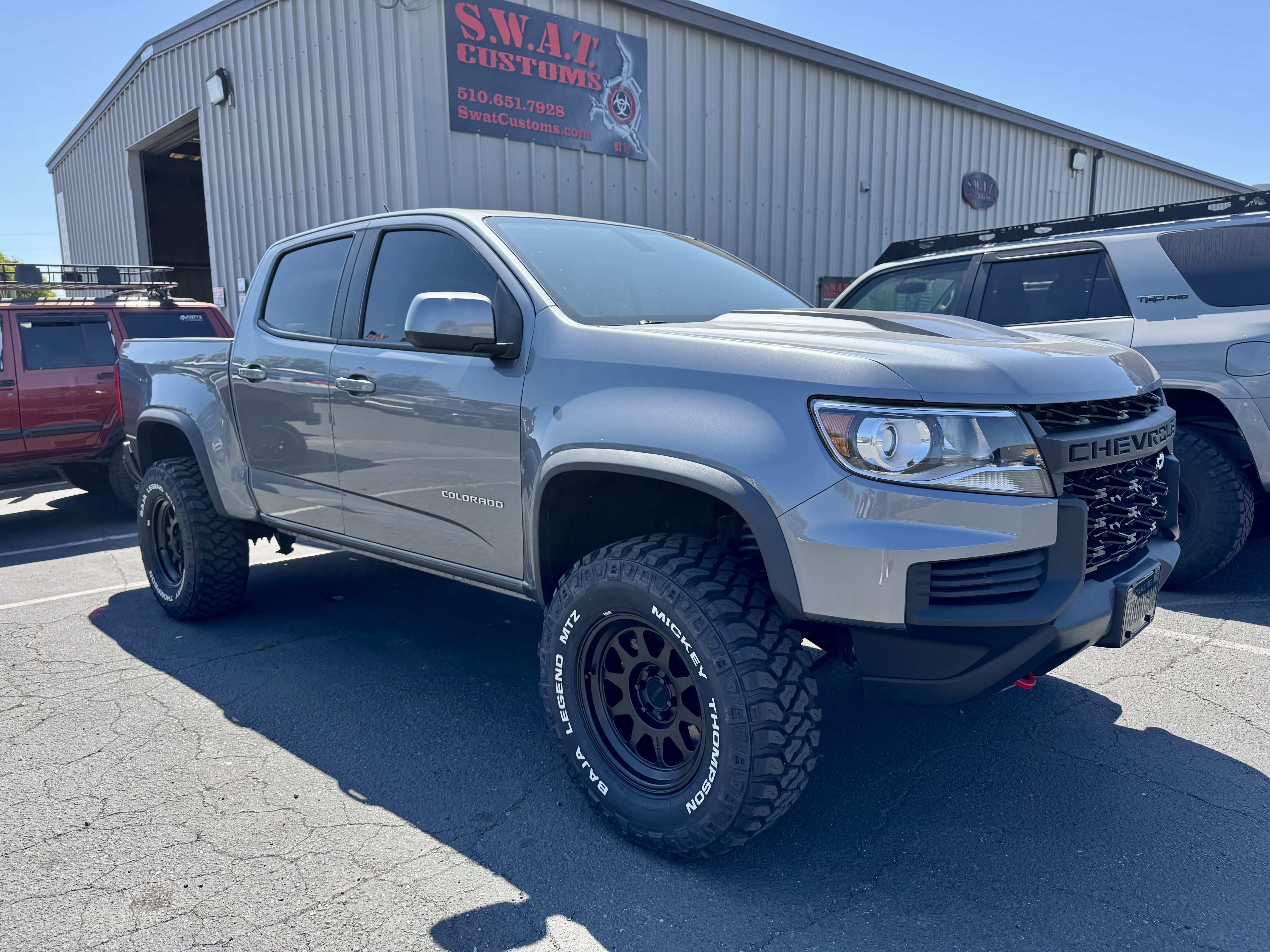 Used 2022 Chevrolet Colorado ZR2 AWD/4WD image 2